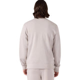 Sudadera Champion CREWNECK 222991 blanco roto beige, vista trasera con modelo