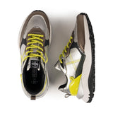 Munich AMBER WMNS 8773005 color 05, perfil lateral plateado con cordones amarillos