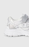 Zapatilla Champion Rt25 Low blanca vista lateral opuesta con la C de Champion