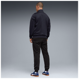 Chándal Puma Logo Poly Knitted Suit de hombre, vista sobre modelo