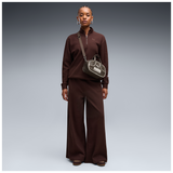 Look con sudadera Puma ESS Elevated oversized mujer marrón 694016-33