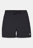 Short New Balance SPORT ESSENTIALS 5" MS41227 Negro