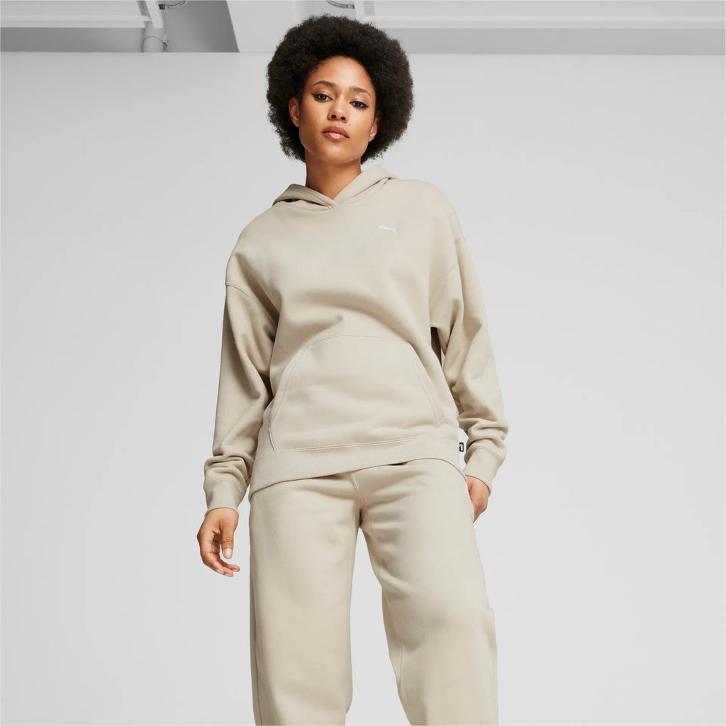 Chandal mujer Puma LOUNGEWEAR TRACKSUIT W 683091 68 beige Puber Sports. Tu tienda de deportes y moda deportiva