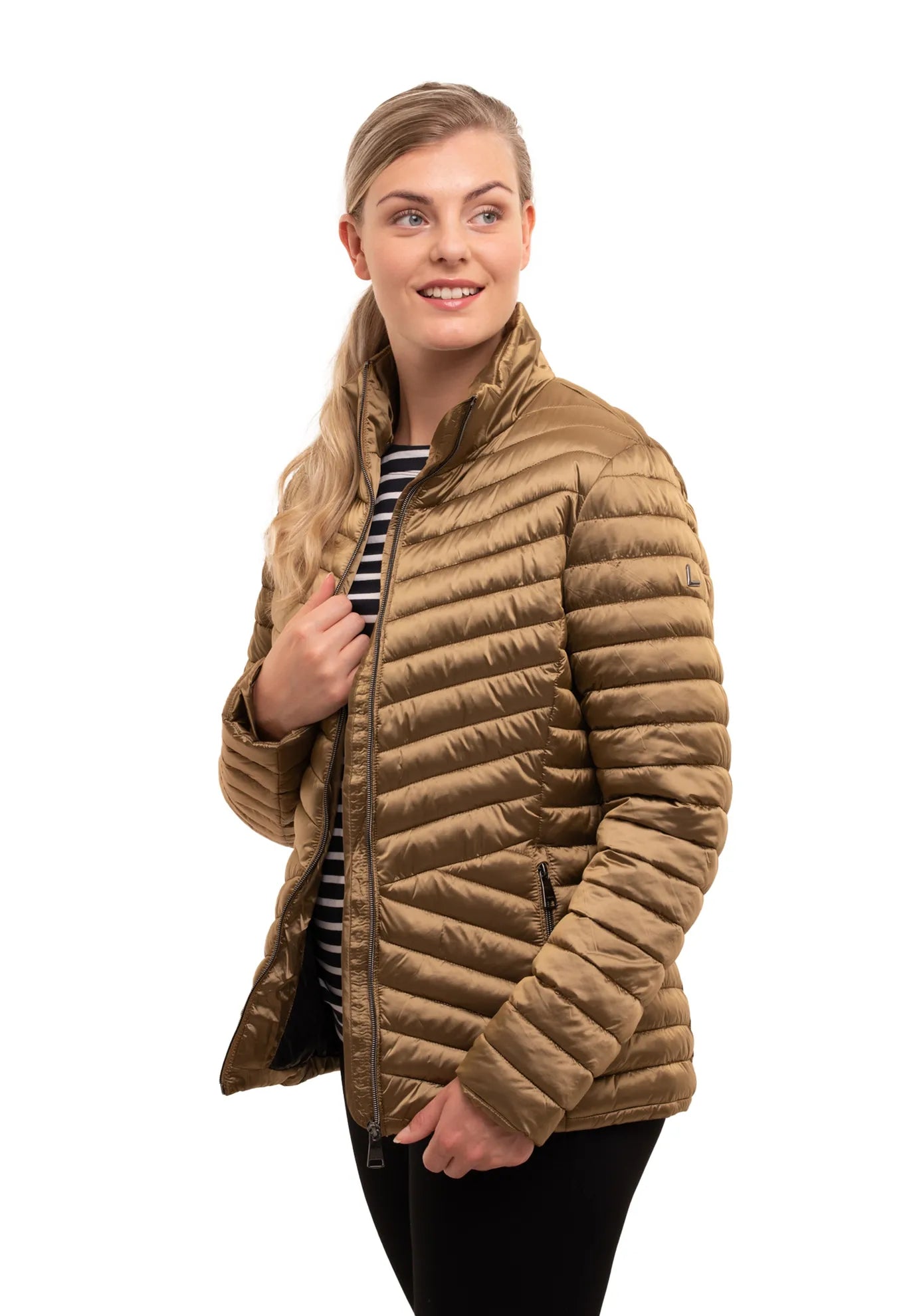 Chaqueta anorak mujer LUHTA HIETOINEN marron cafe  Puber Sports. Tu tienda  de deportes y moda deportiva.